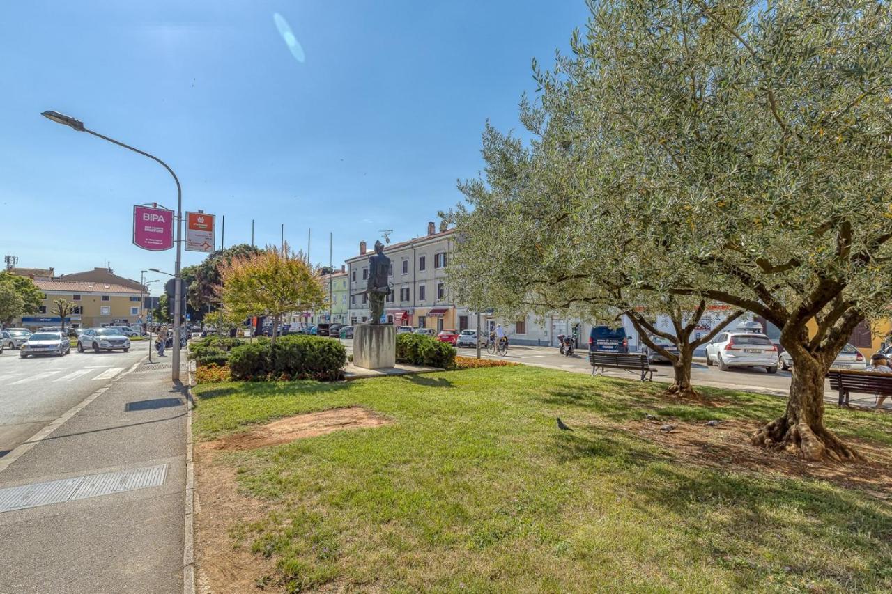 Rooms Vitoria On Joakim Square Poreč Dış mekan fotoğraf